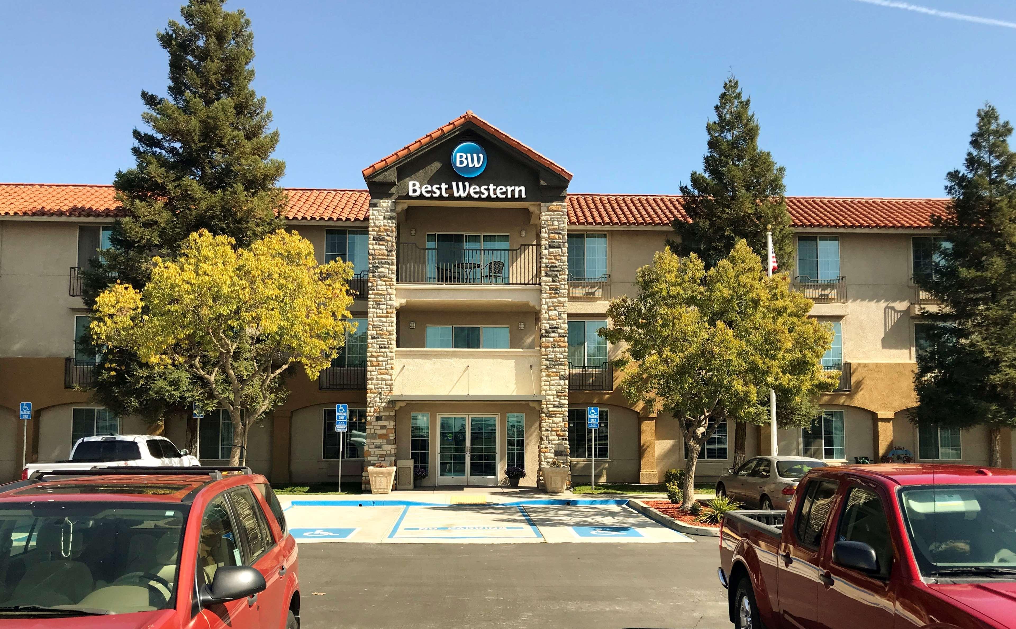 Best Western Plus Moose Jaw Extérieur photo