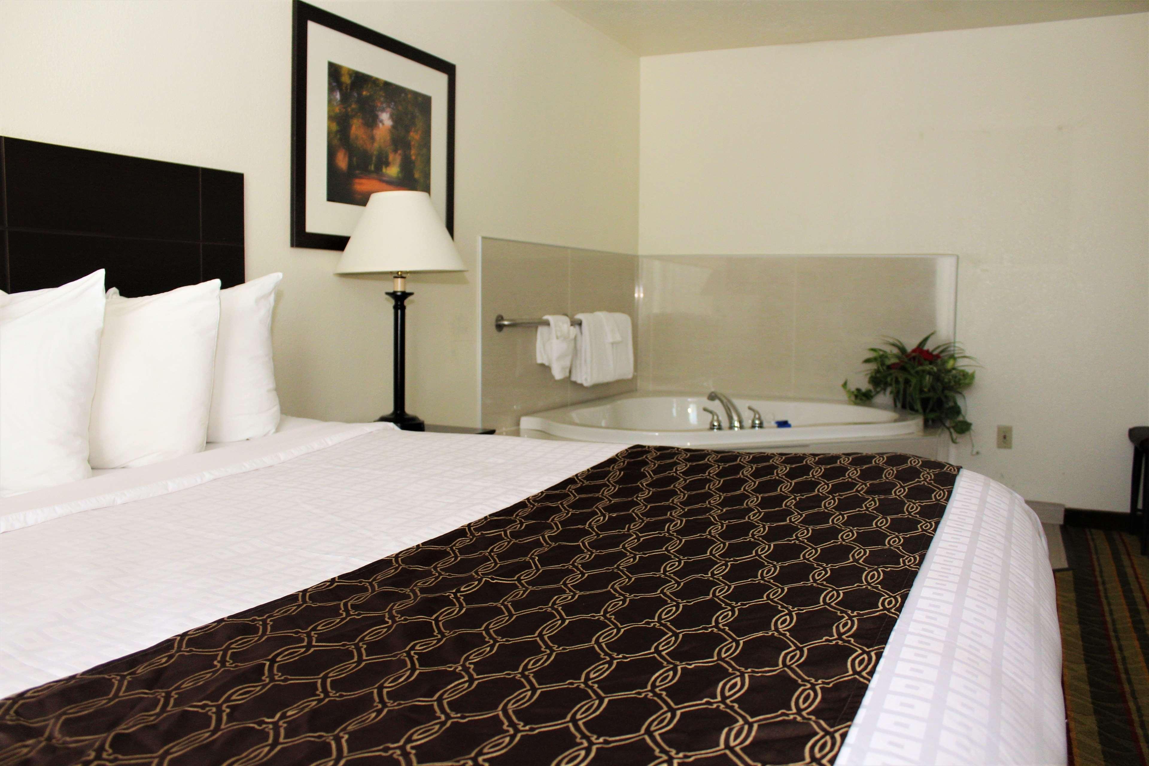 Best Western Plus Moose Jaw Extérieur photo