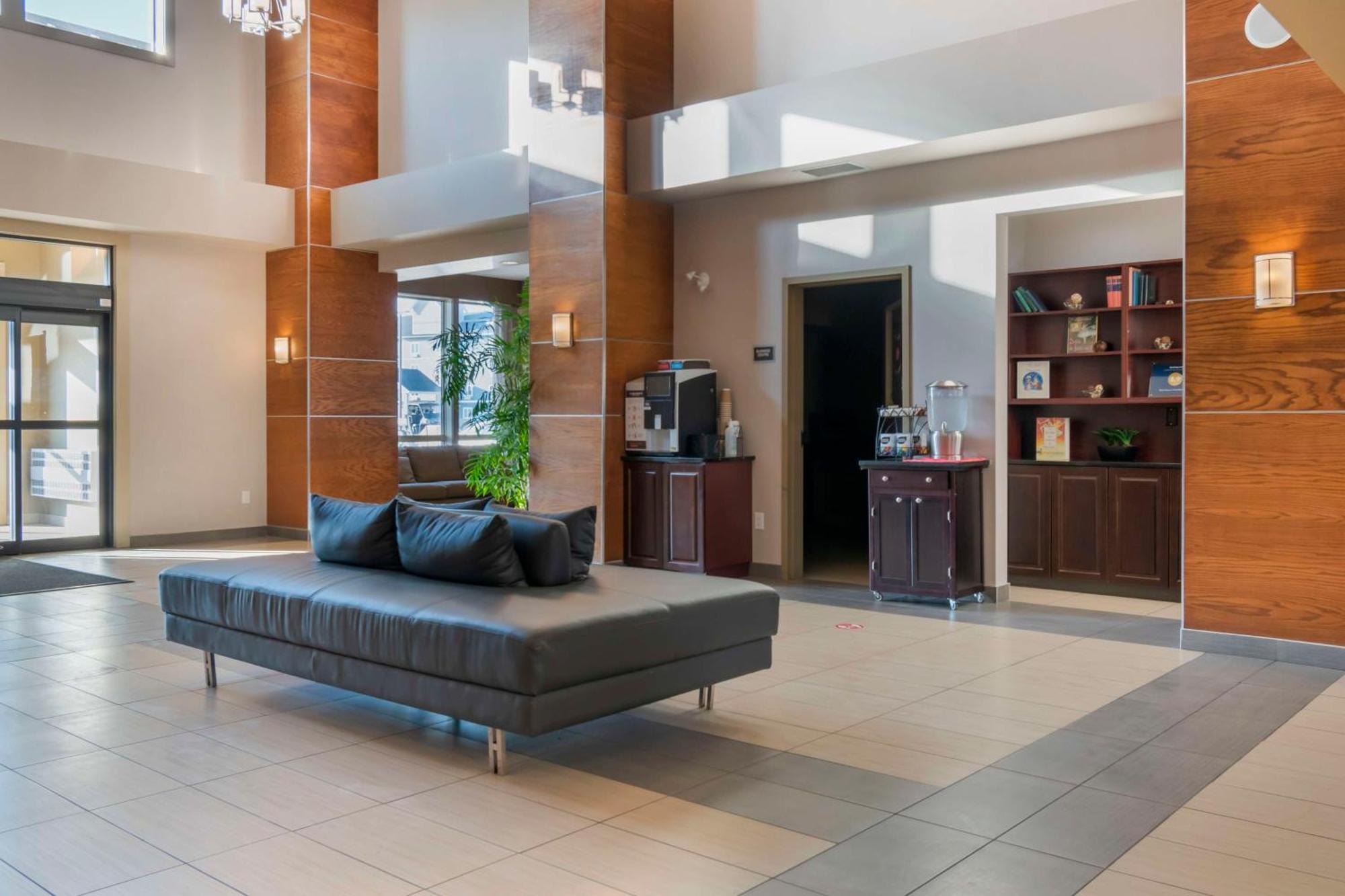 Best Western Plus Moose Jaw Extérieur photo