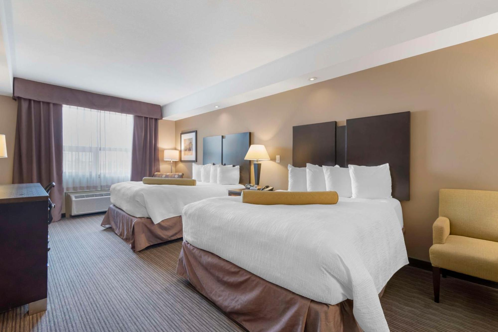 Best Western Plus Moose Jaw Extérieur photo
