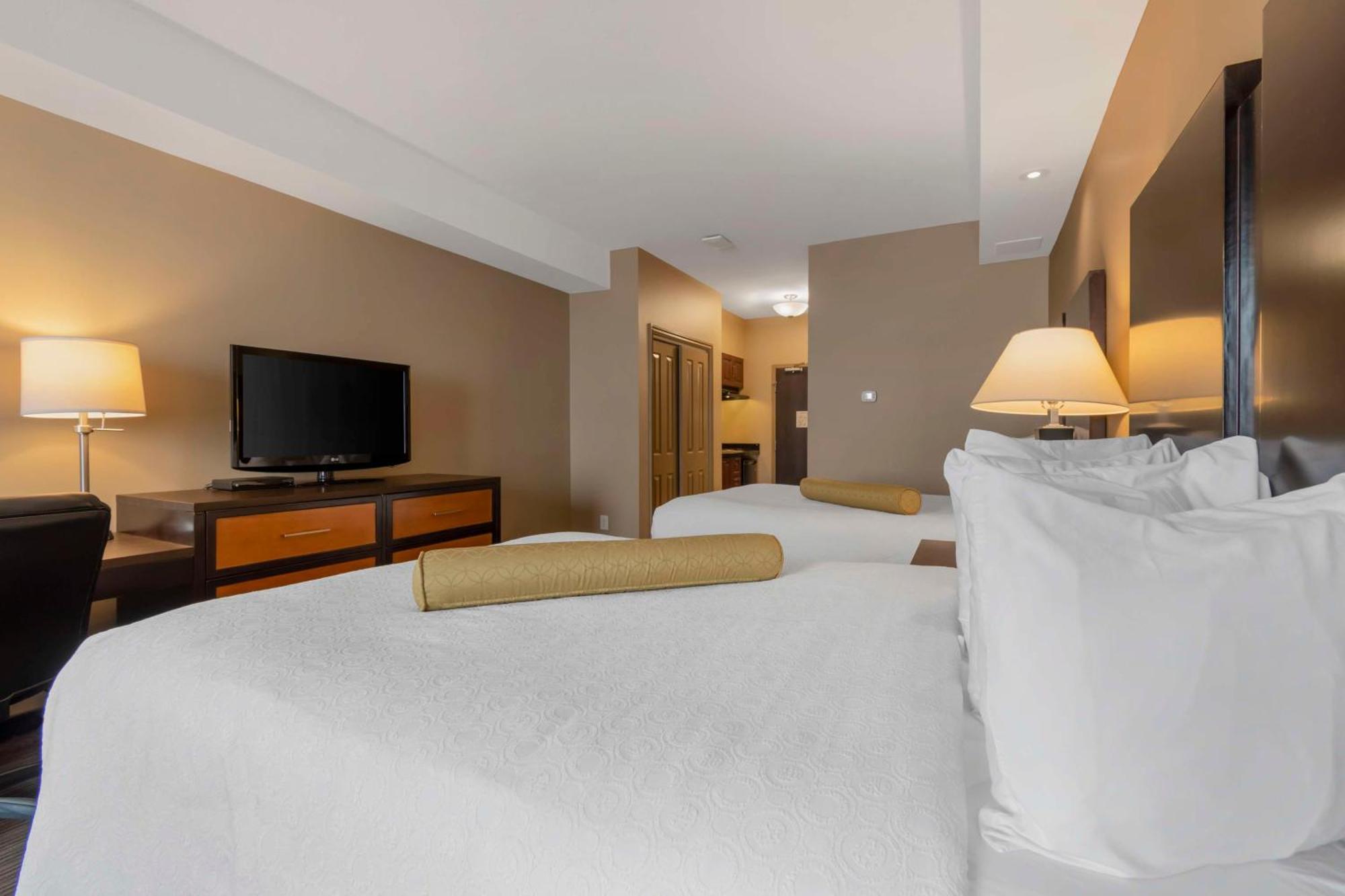Best Western Plus Moose Jaw Extérieur photo
