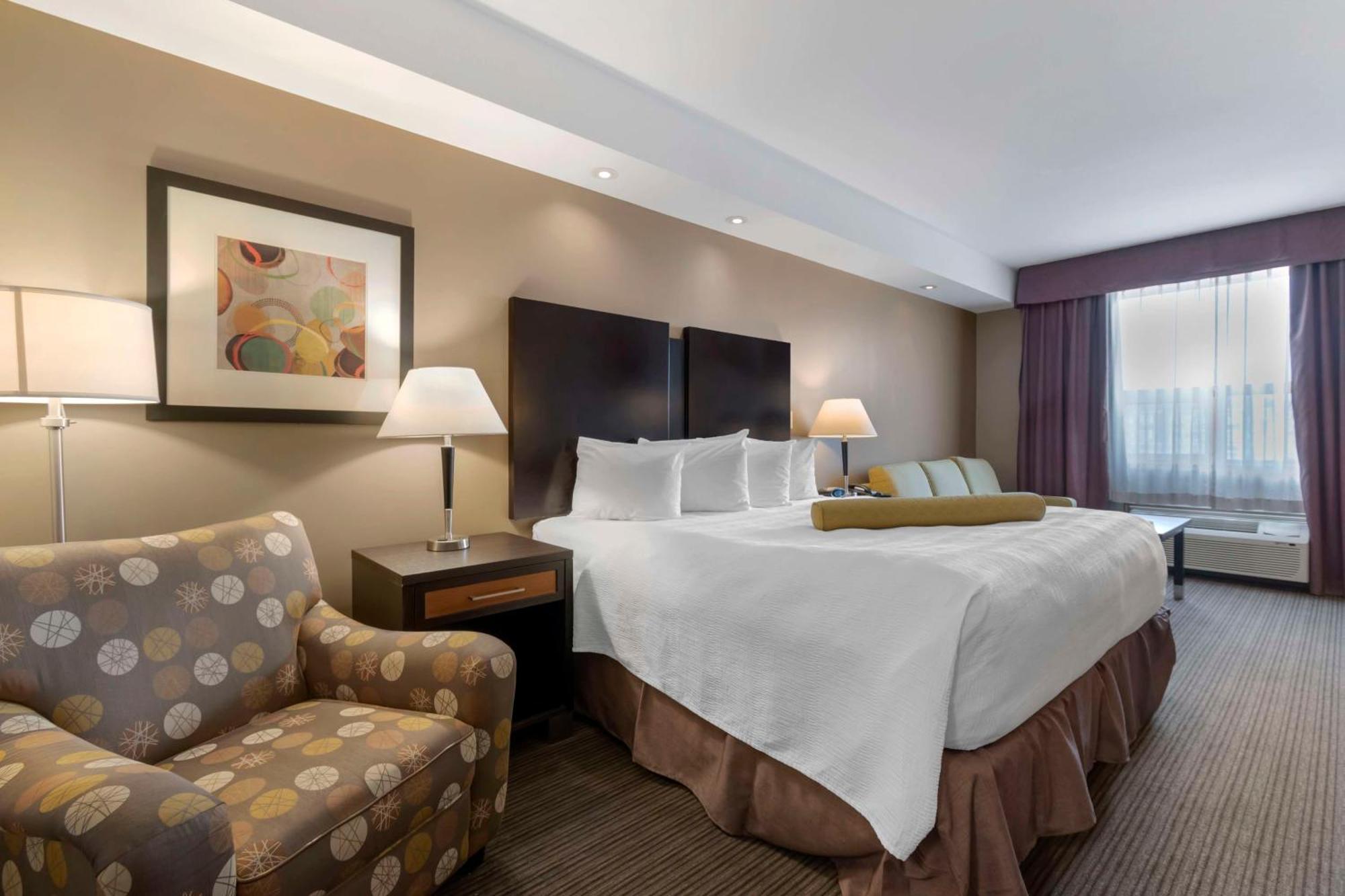 Best Western Plus Moose Jaw Extérieur photo
