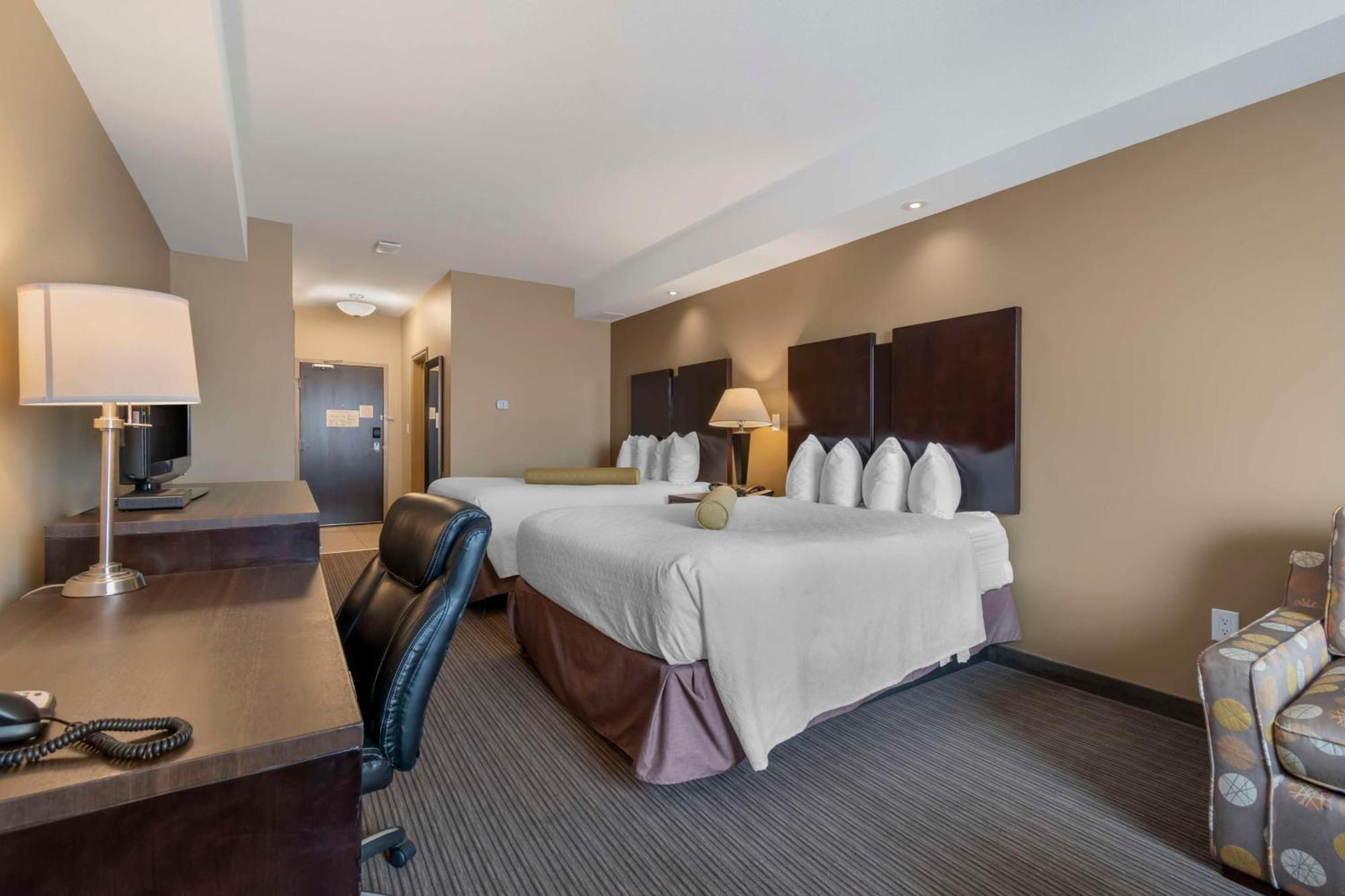 Best Western Plus Moose Jaw Extérieur photo